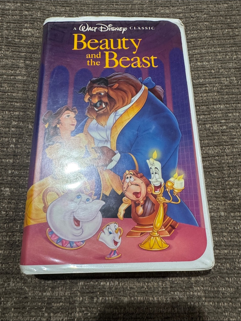 Walt Disney Beauty and the Beast used video - black diamond logo.
